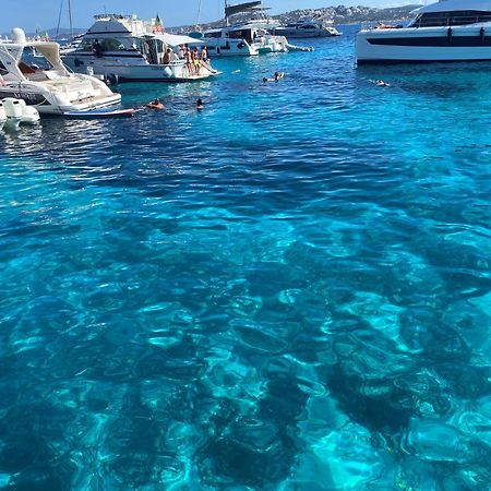 Apartament La Casa Azzurra La Maddalena  Zewnętrze zdjęcie
