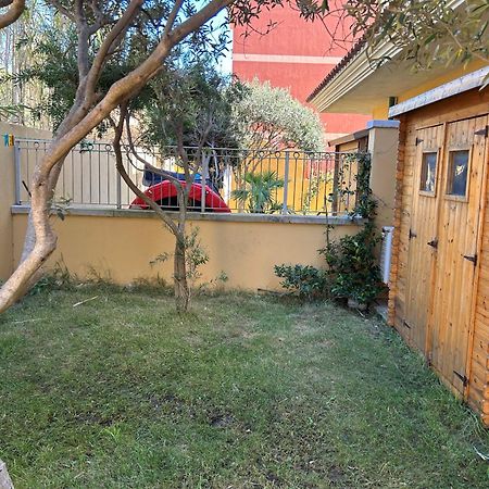 Apartament La Casa Azzurra La Maddalena  Zewnętrze zdjęcie