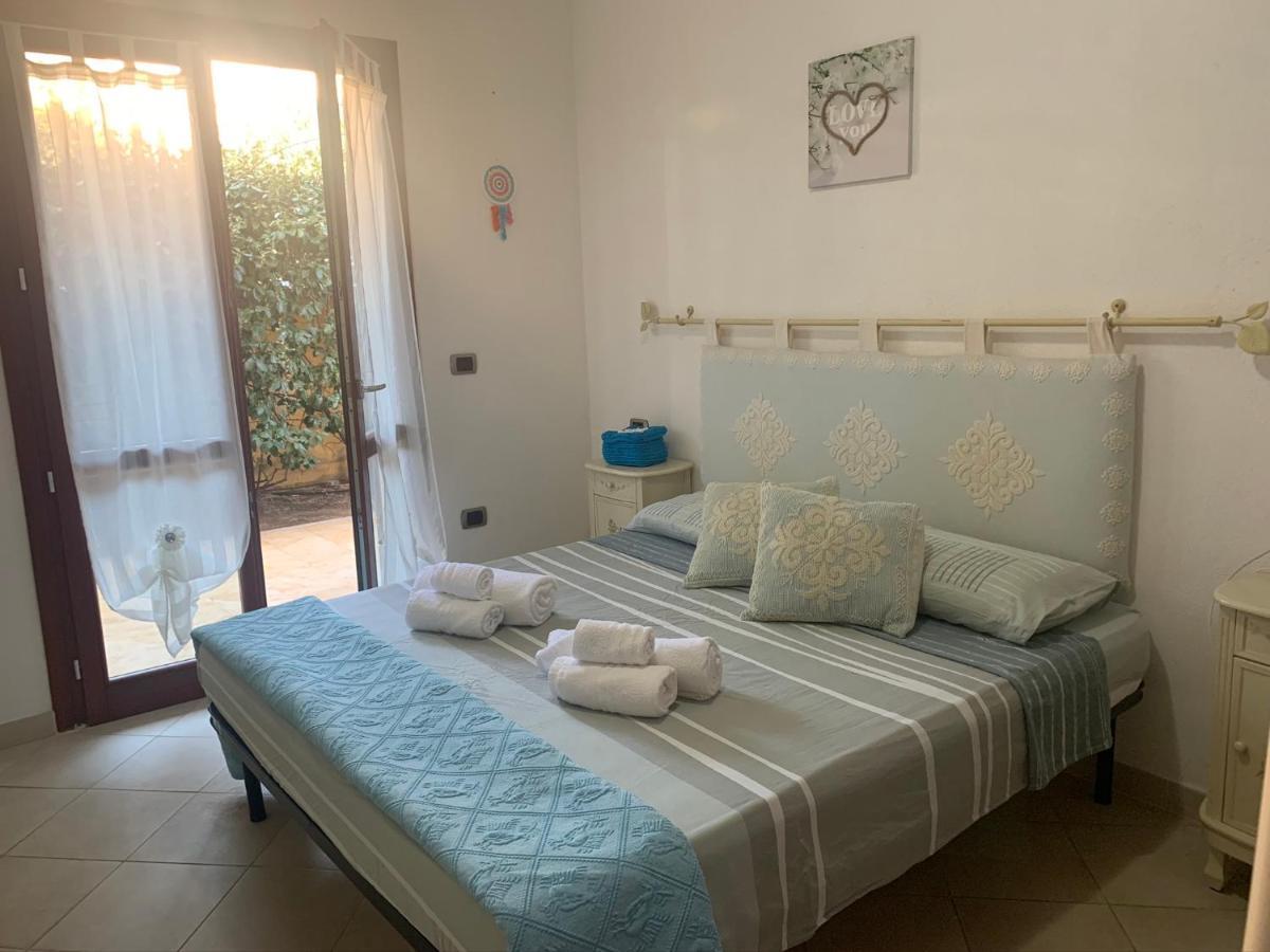 Apartament La Casa Azzurra La Maddalena  Zewnętrze zdjęcie