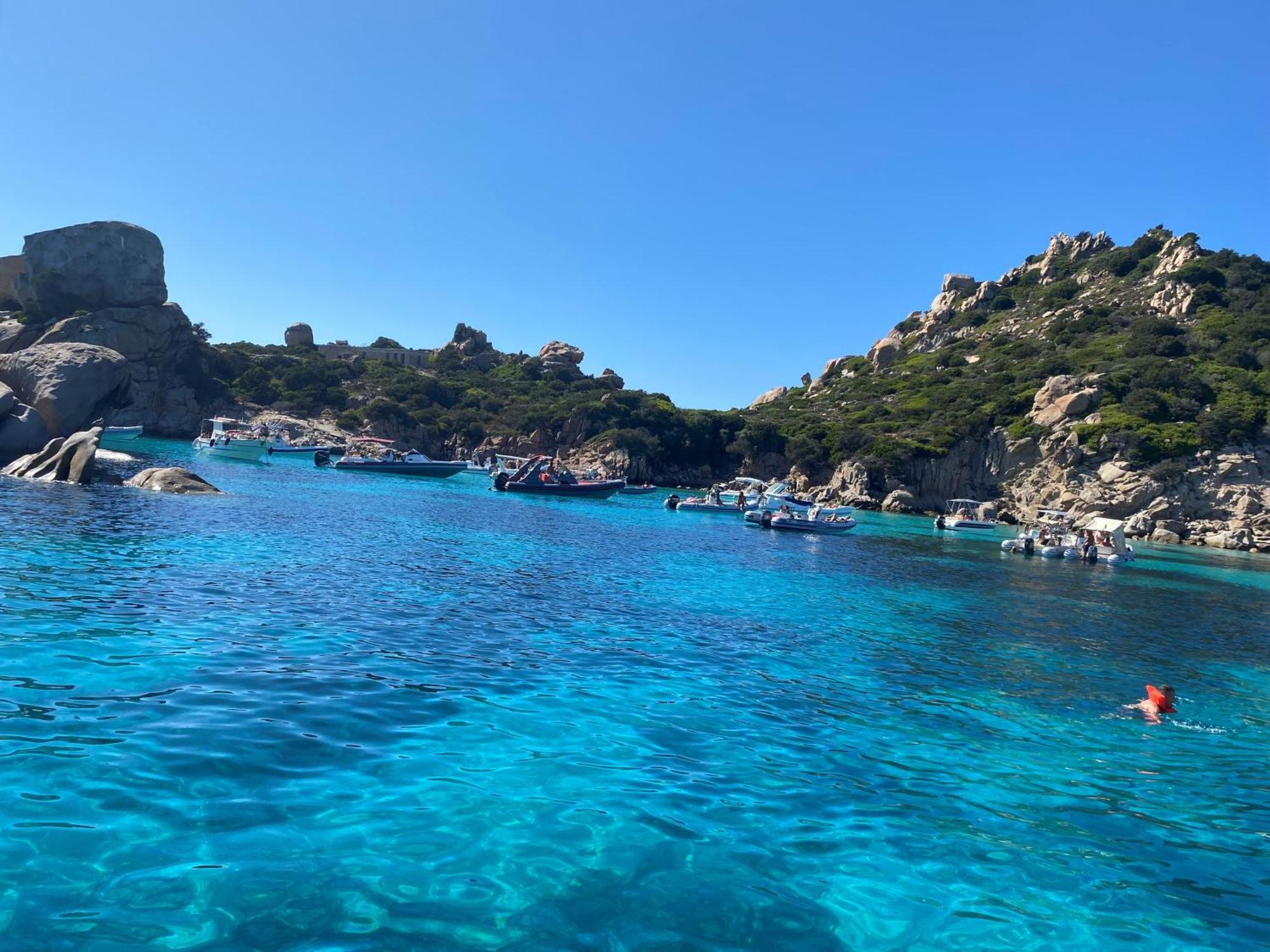 Apartament La Casa Azzurra La Maddalena  Zewnętrze zdjęcie