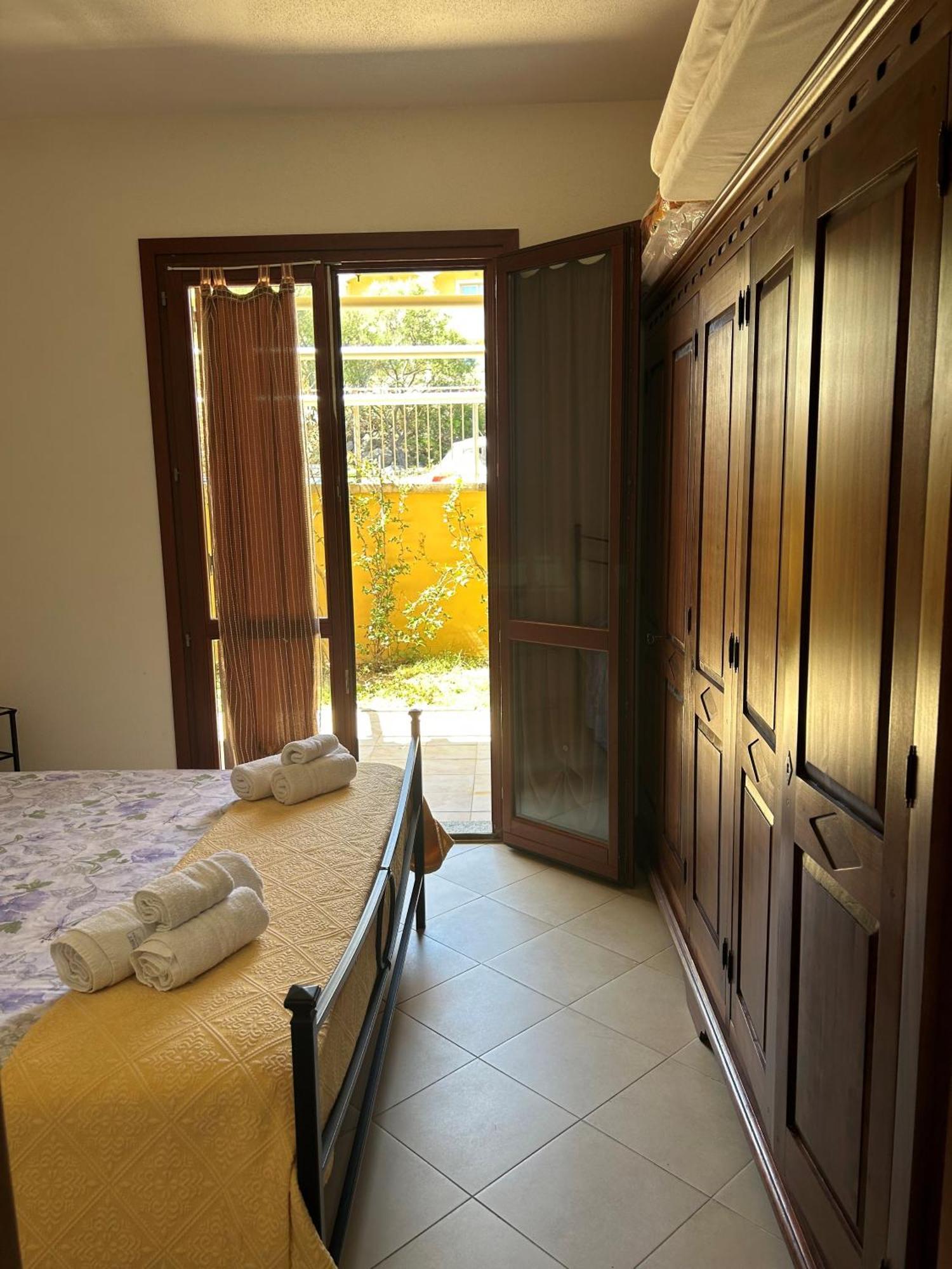 Apartament La Casa Azzurra La Maddalena  Zewnętrze zdjęcie